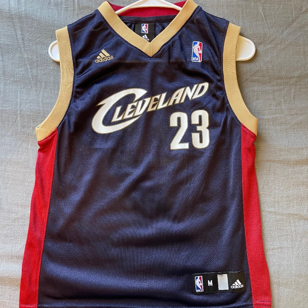 LeBron James Cleveland Cavaliers Jersey